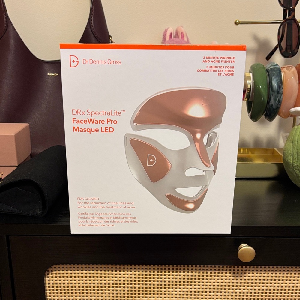 Dr Dennis Gross DRx SpectraLite FaceWare Pro LED Mask - Rose Gold BRAND NEW!!